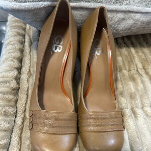 Gianni Bini Women's Brown Leather Heels